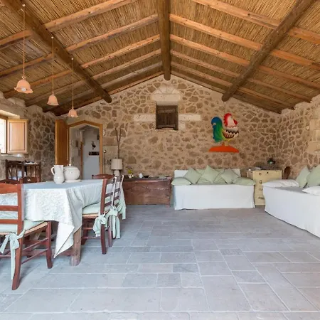 Casa de Férias Casolare Lu Potu *